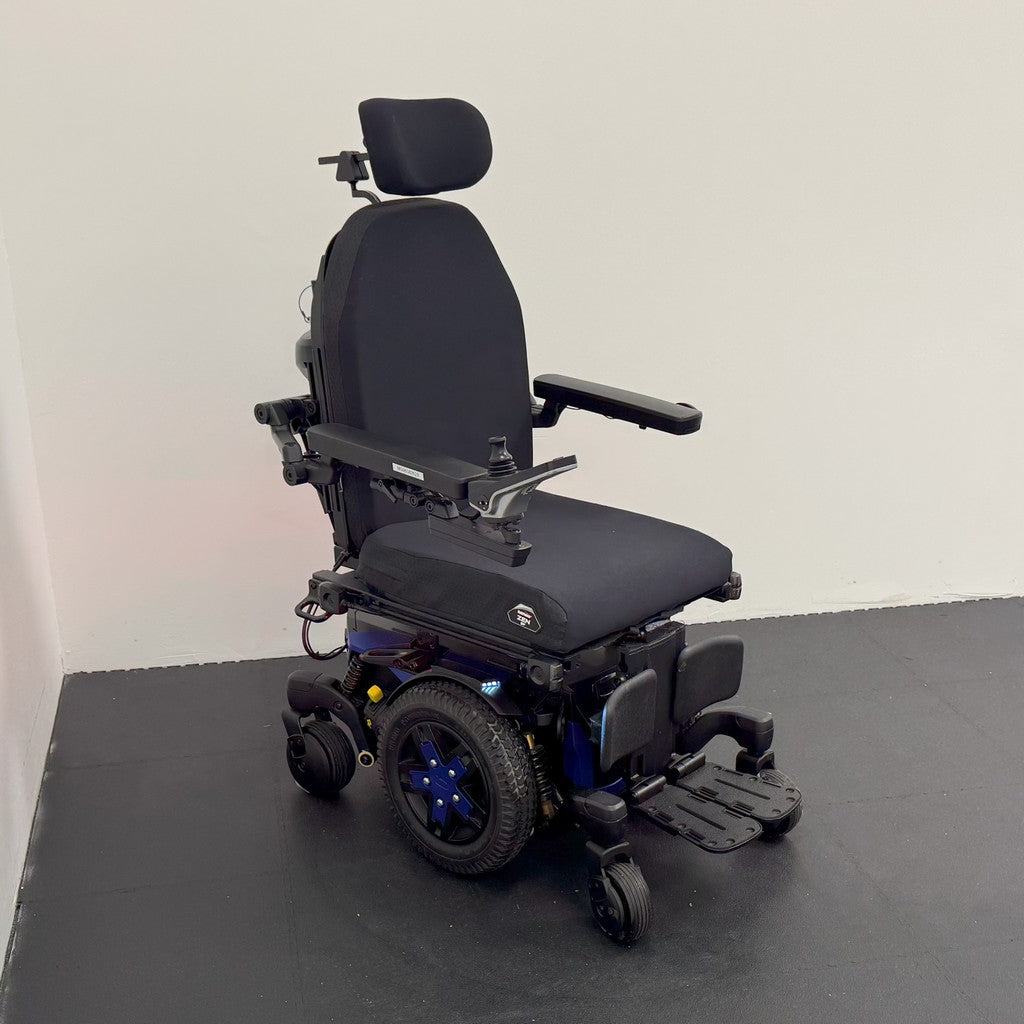 Quantum Rehab Edge 3 Stretto Powerchair (2023)