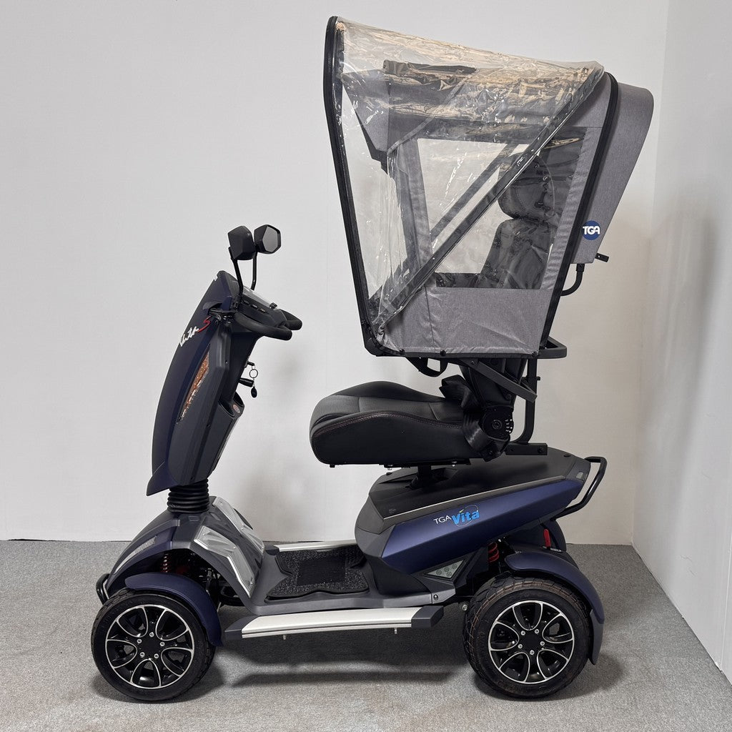 TGA Mobility Vita S with canopy