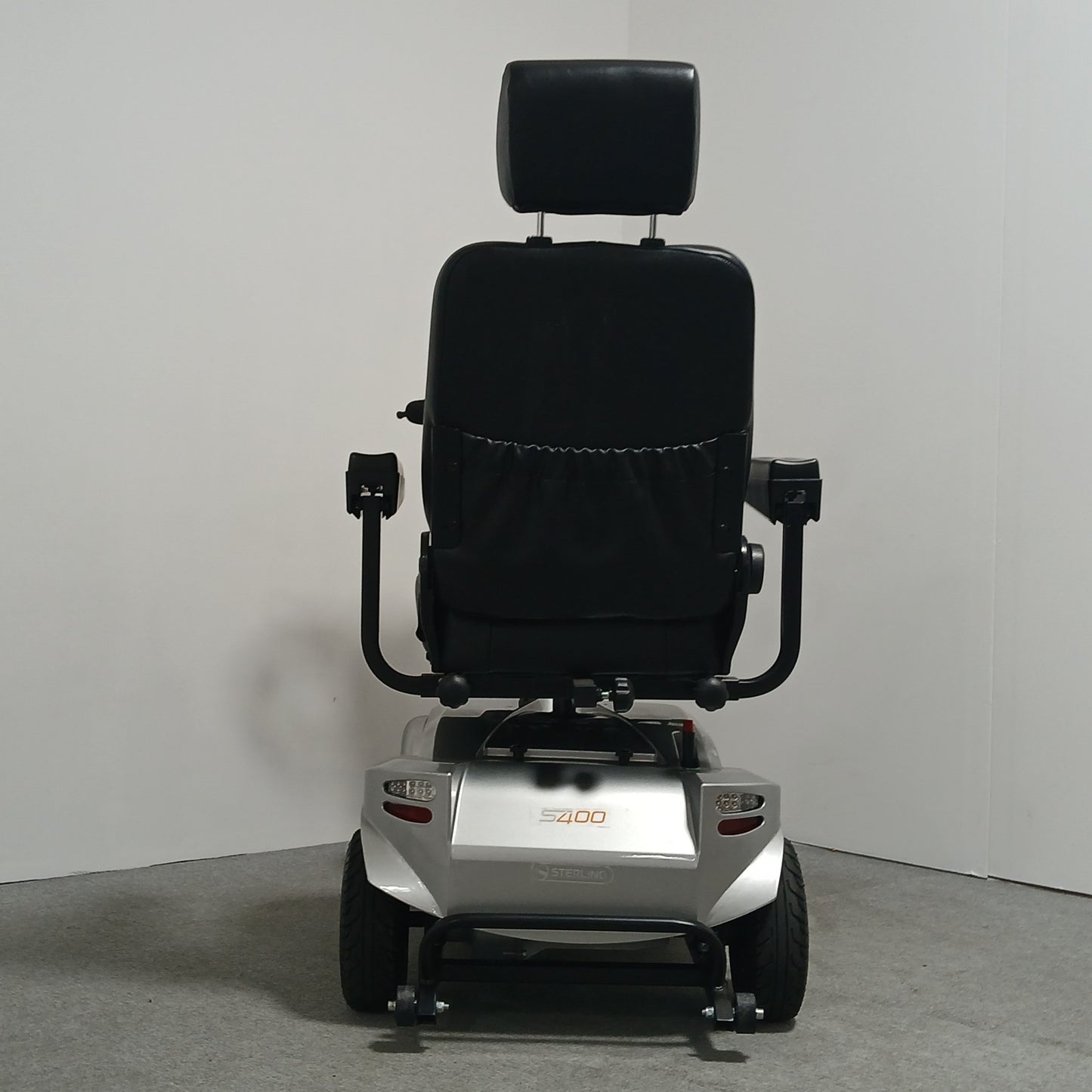 Sunrise Medical Sterling S400 (2023)