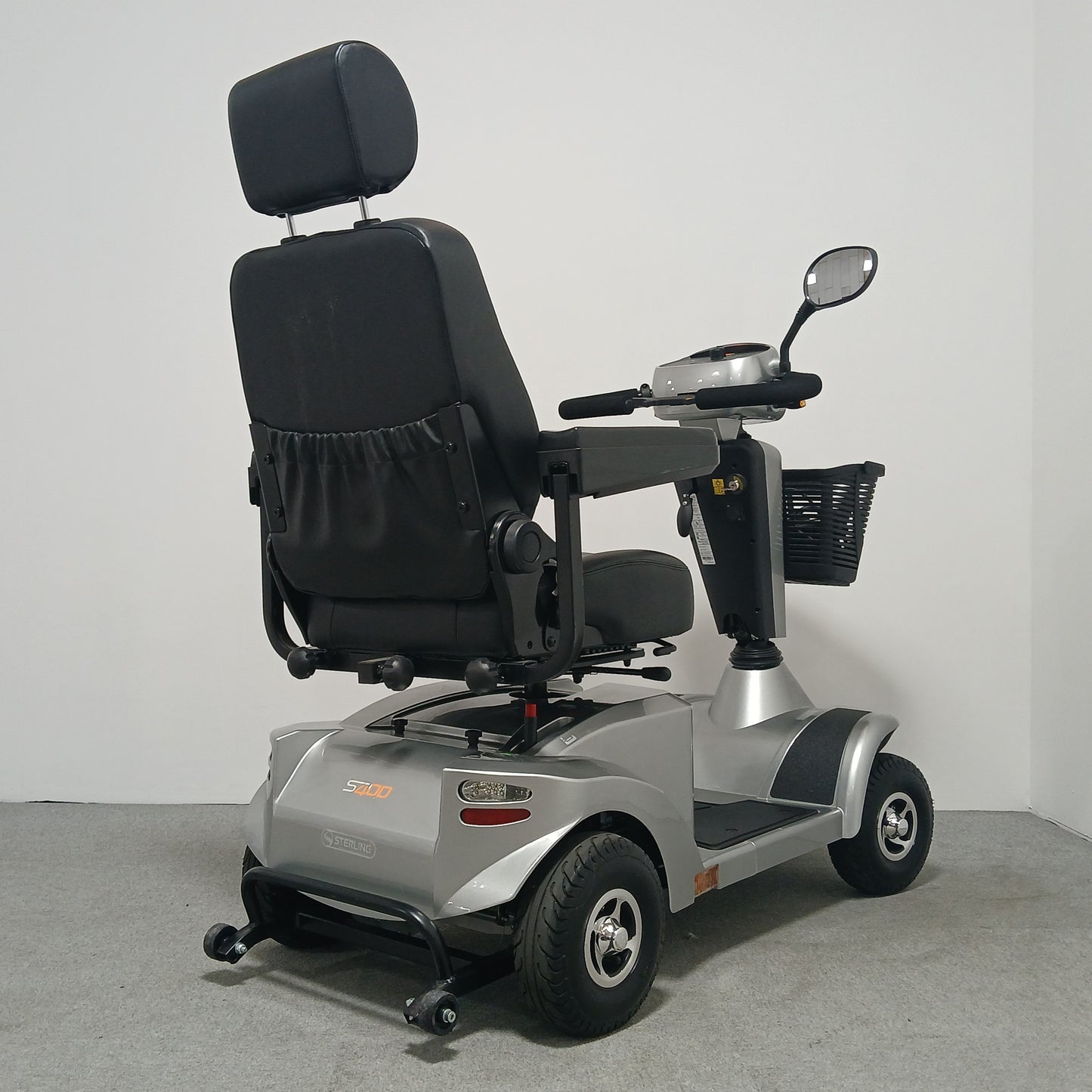 Sunrise Medical Sterling S400 (2023)