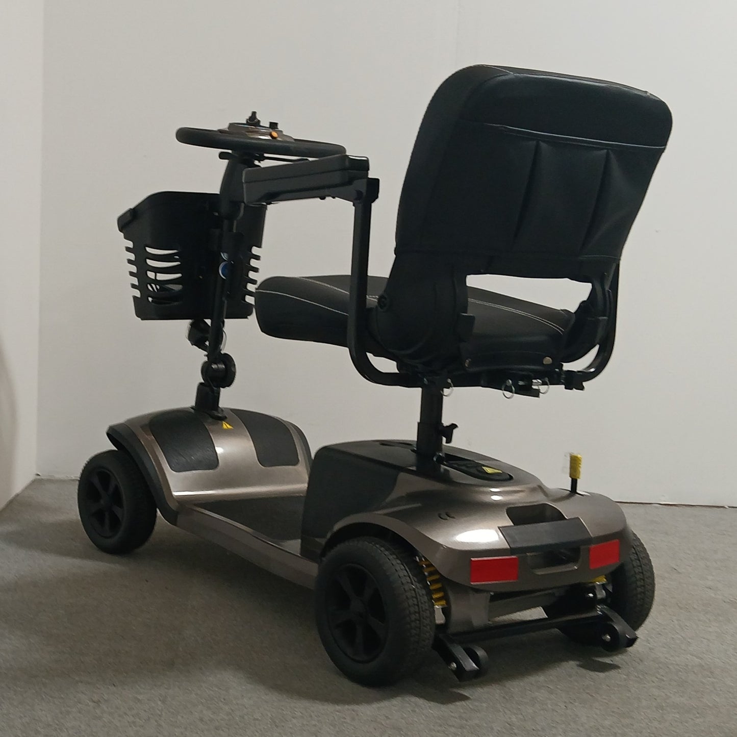 Komfi Rider Vantage (2024)
