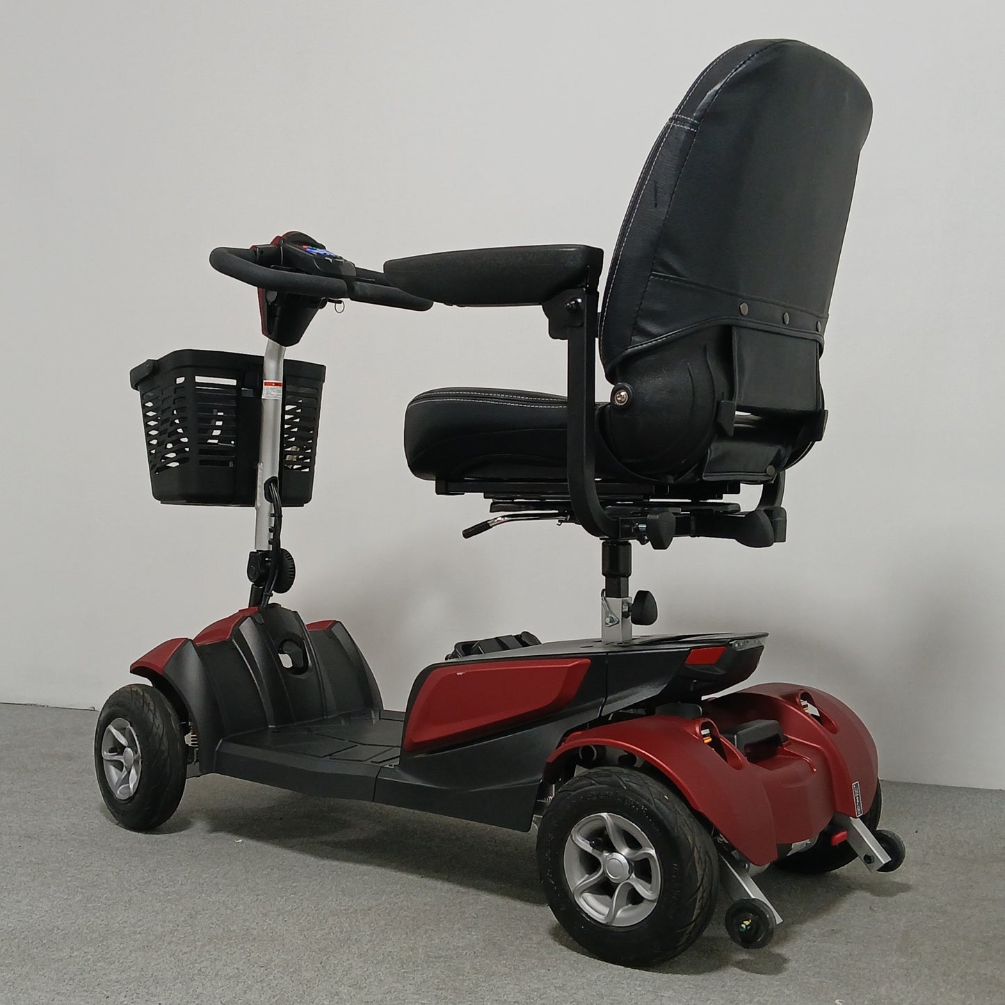 Motion Healthcare Aura (2025)