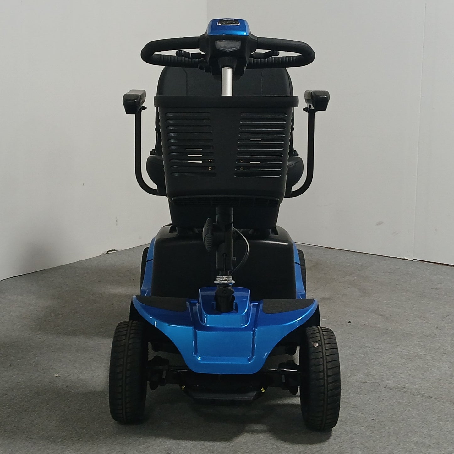 Pride Mobility Revo 2.0 (2025)