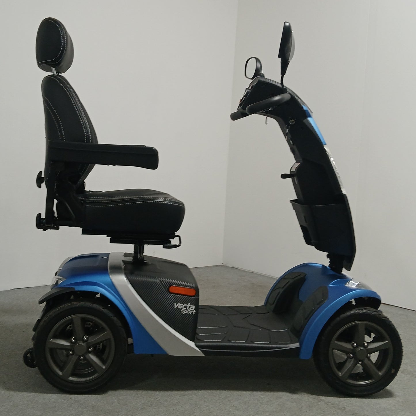 Electric Mobility Vecta Sport (2025)