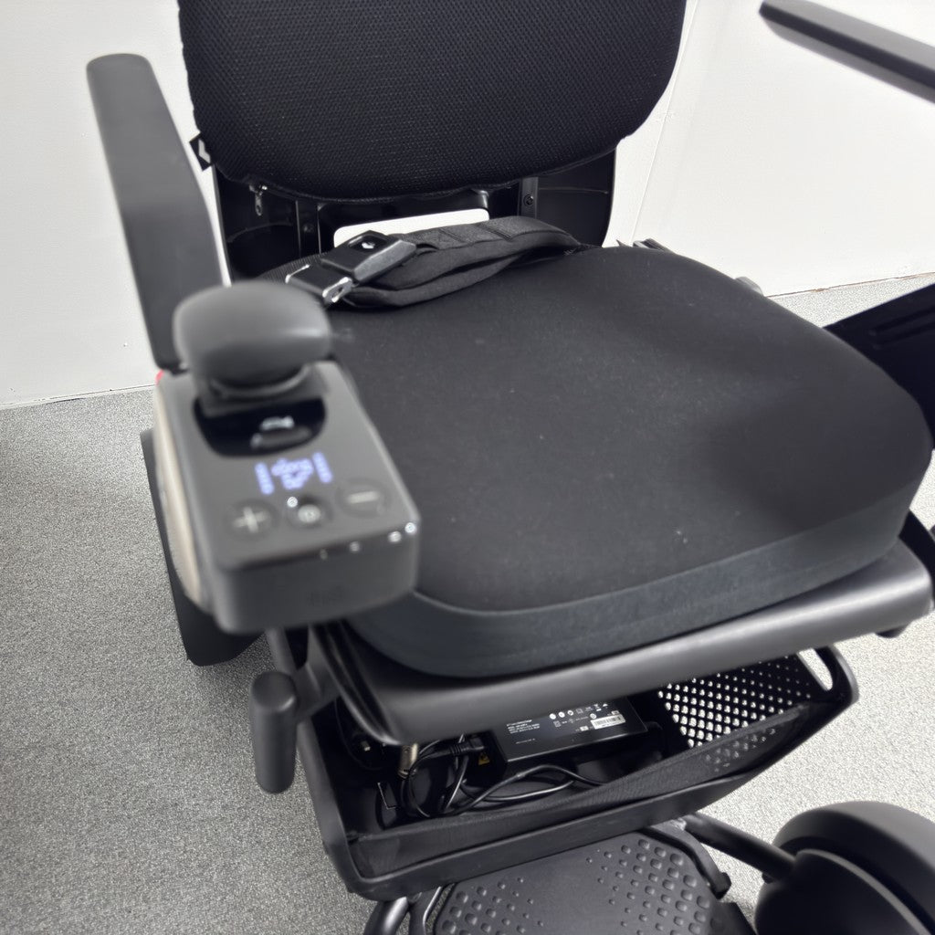 TGA Mobility WHILL C2