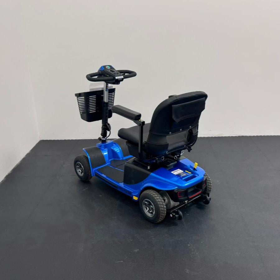 Pride Mobility Revo 2.0