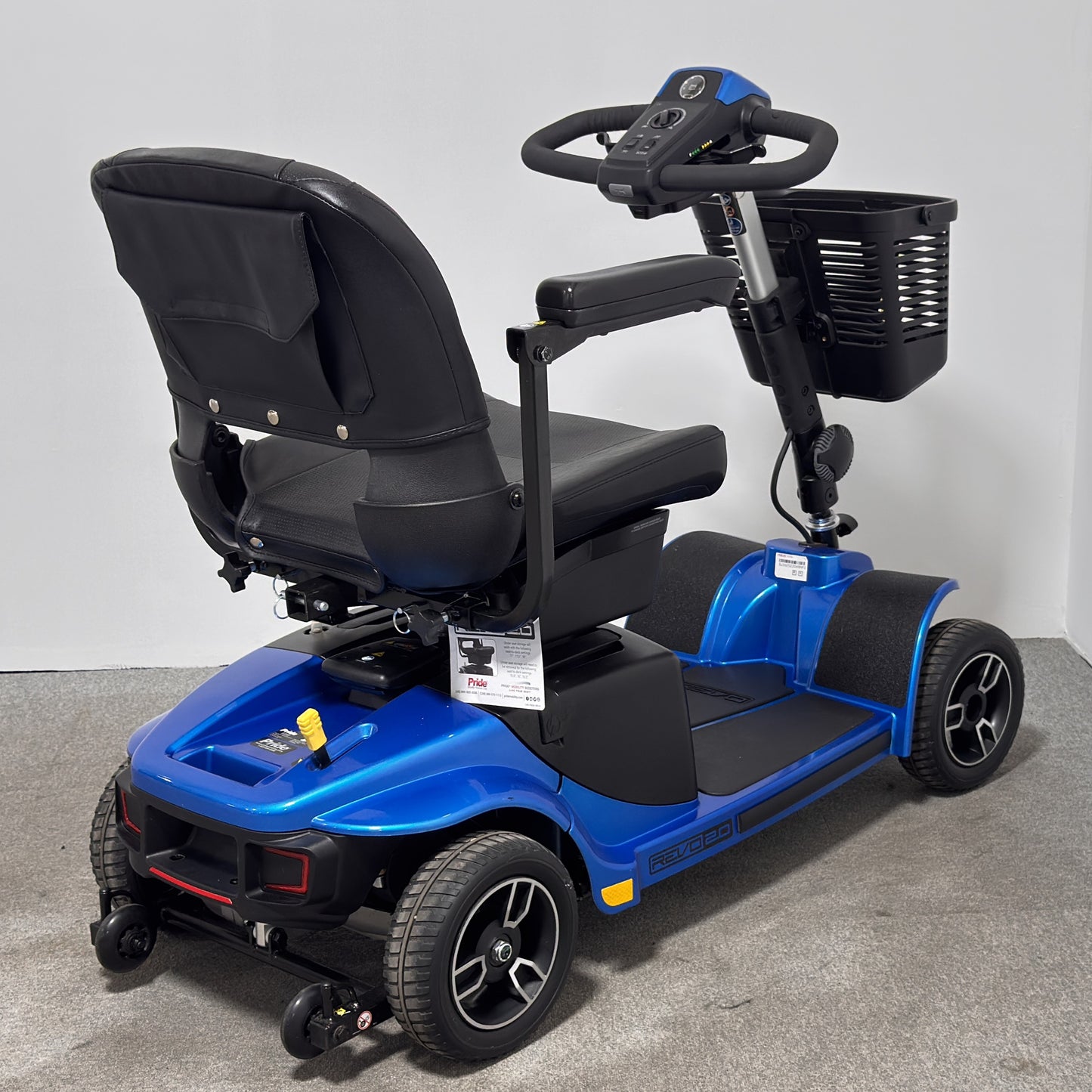 Pride Mobility Revo 2.0 (2022)