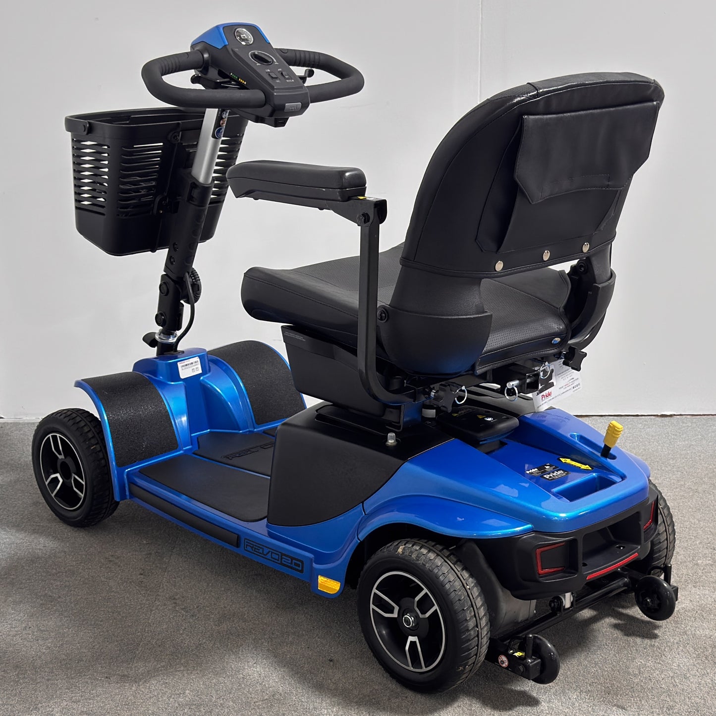 Pride Mobility Revo 2.0 (2022)