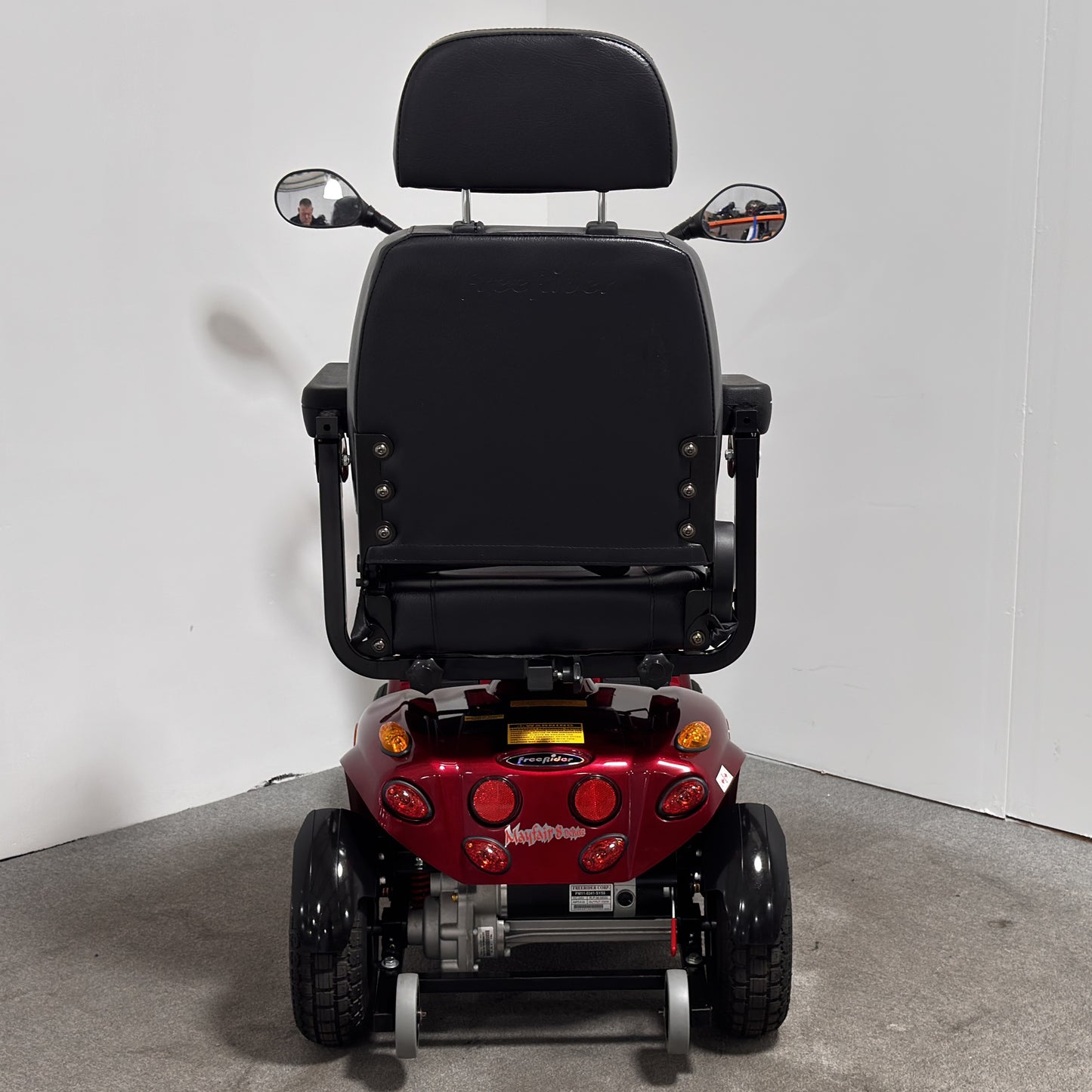 Freerider Mayfair 8 (2024)