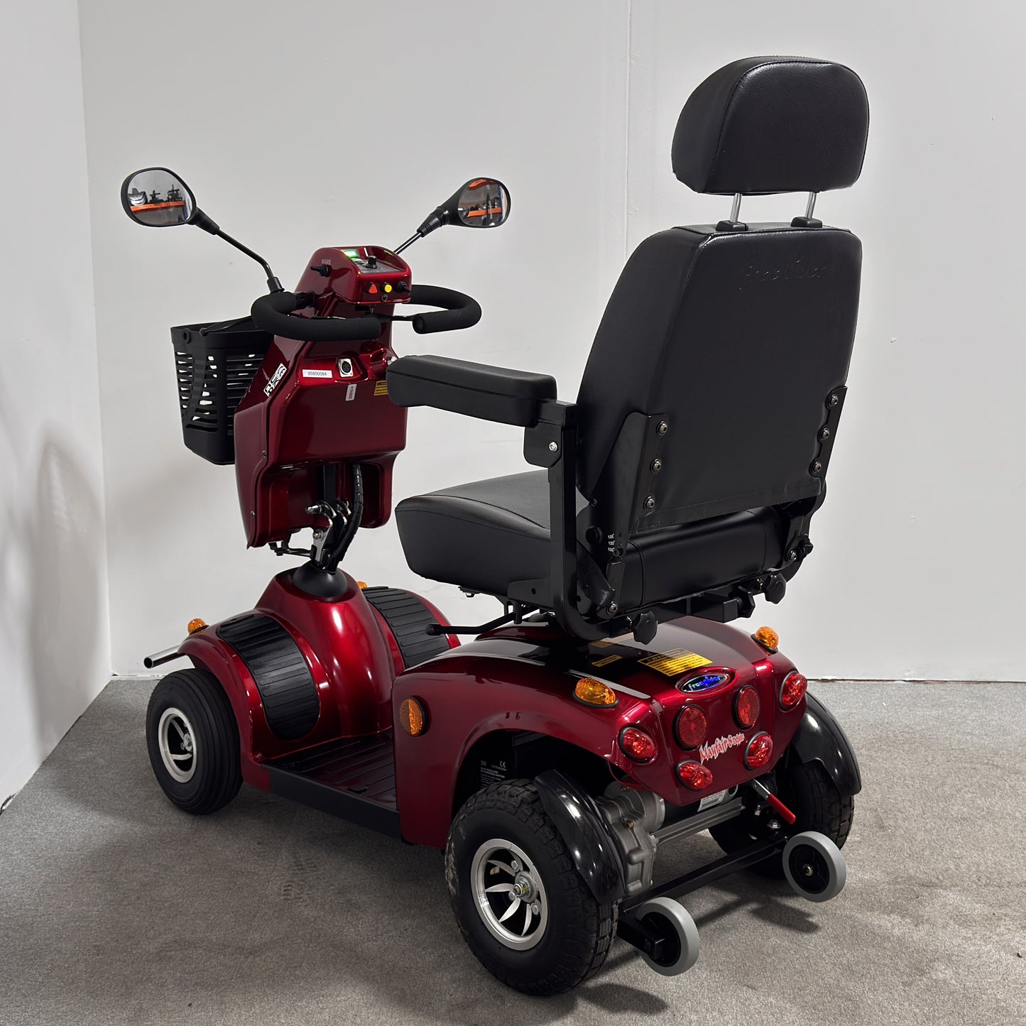 Freerider Mayfair 8 (2024)