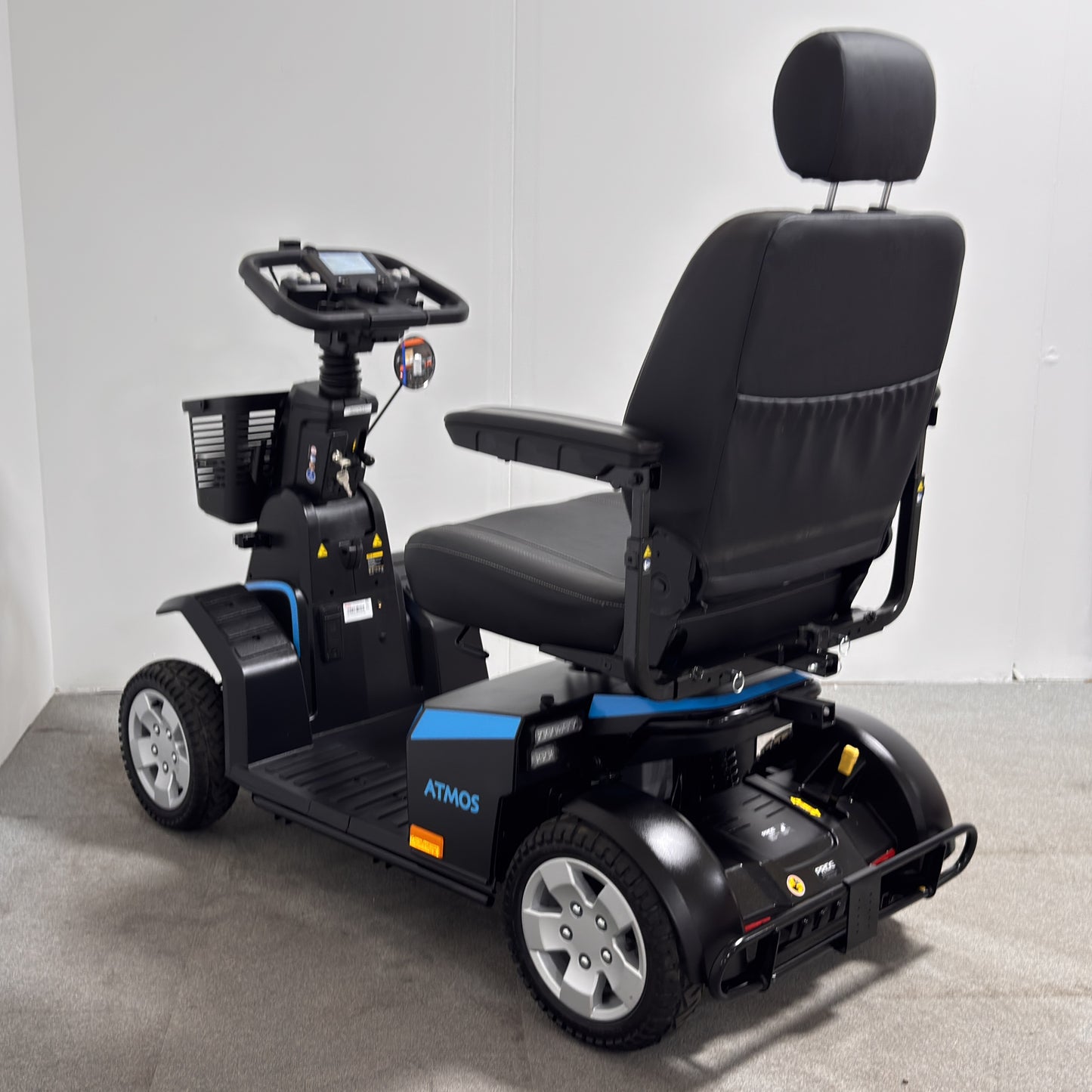 Pride Mobility Atmos (2025)