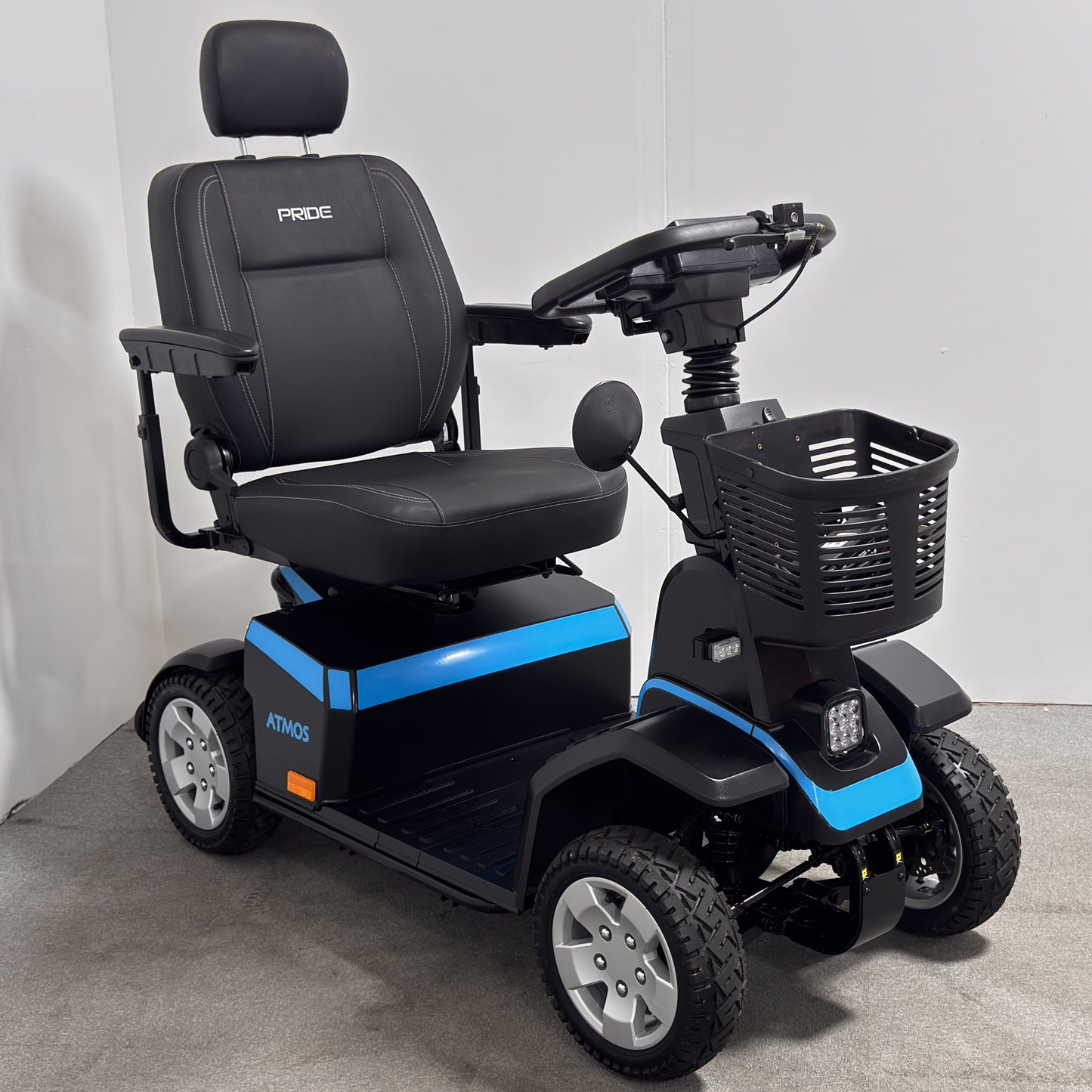 Pride Mobility Atmos (2025)