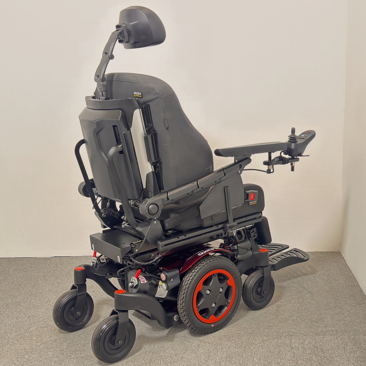 Sunrise Medical QUICKIE Q300 M Mini Sedeo Pro (2024)