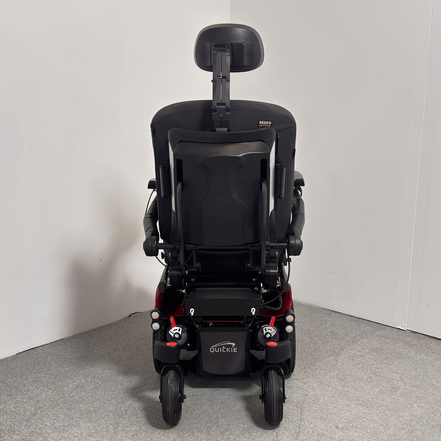 Sunrise Medical QUICKIE Q300 M Mini Sedeo Pro (2024)