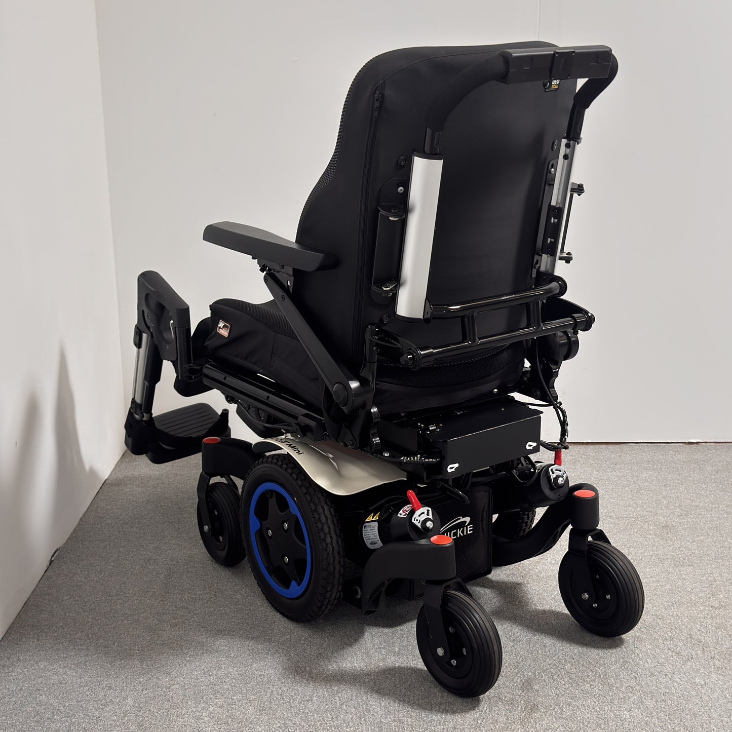 Sunrise Medical QUICKIE Q300 M Mini Sedeo Pro (2023)