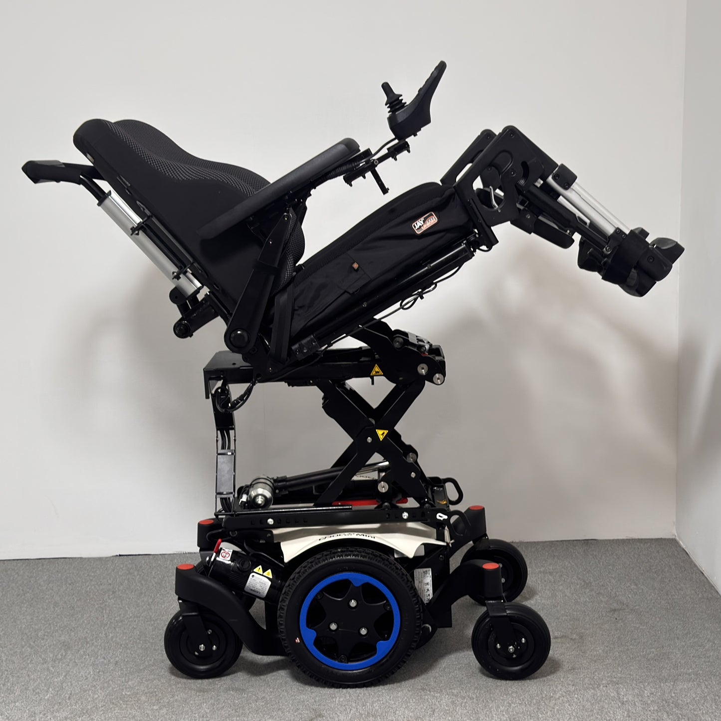 Sunrise Medical QUICKIE Q300 M Mini Sedeo Pro (2023)