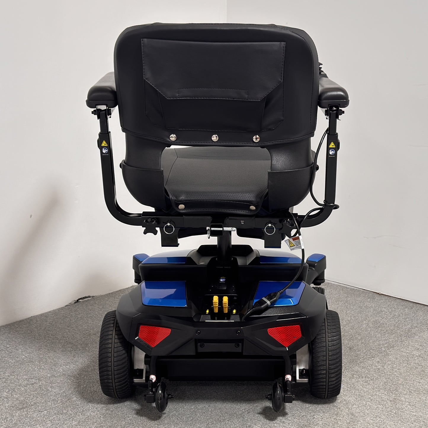 Pride Mobility Revo 2.0