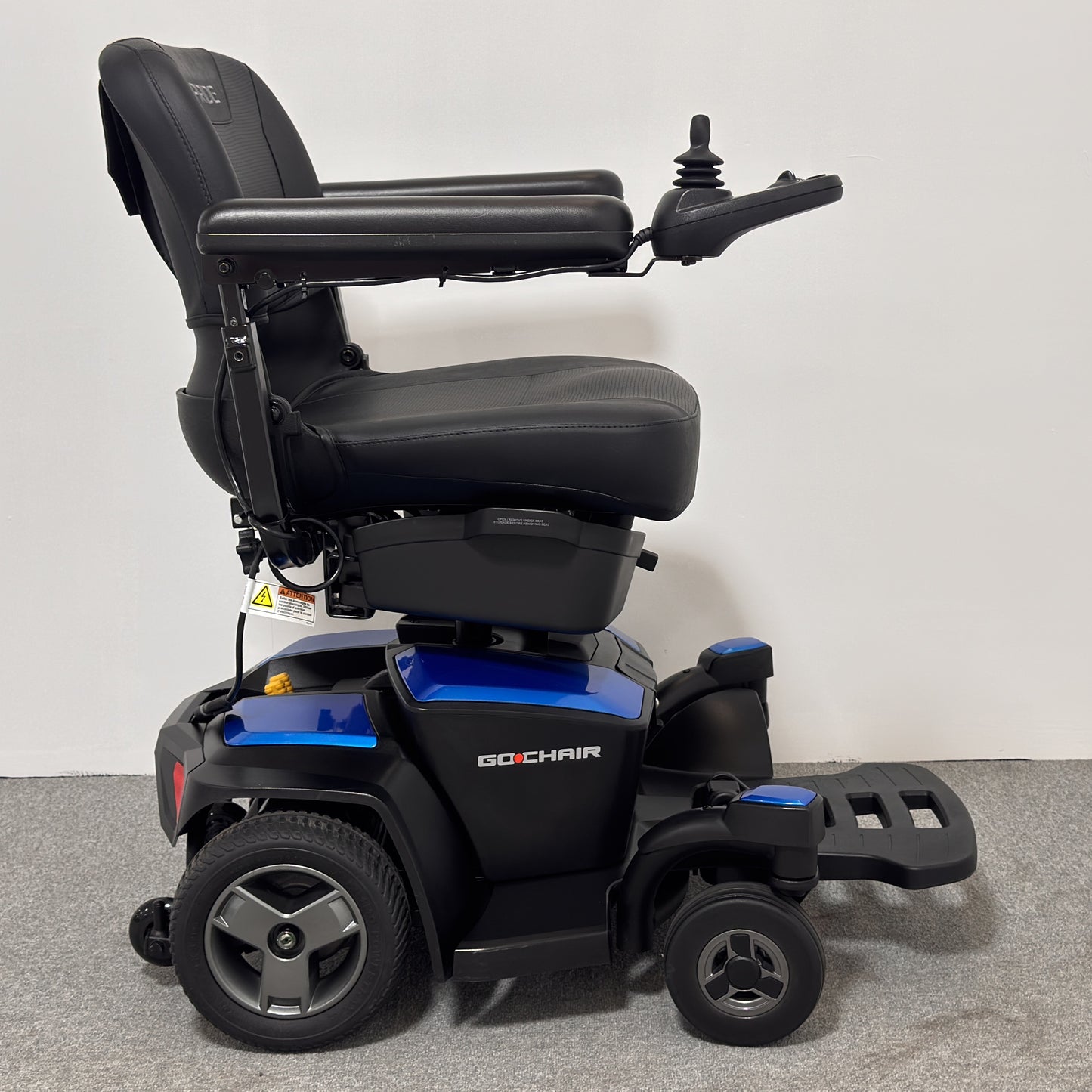 Pride Mobility Revo 2.0