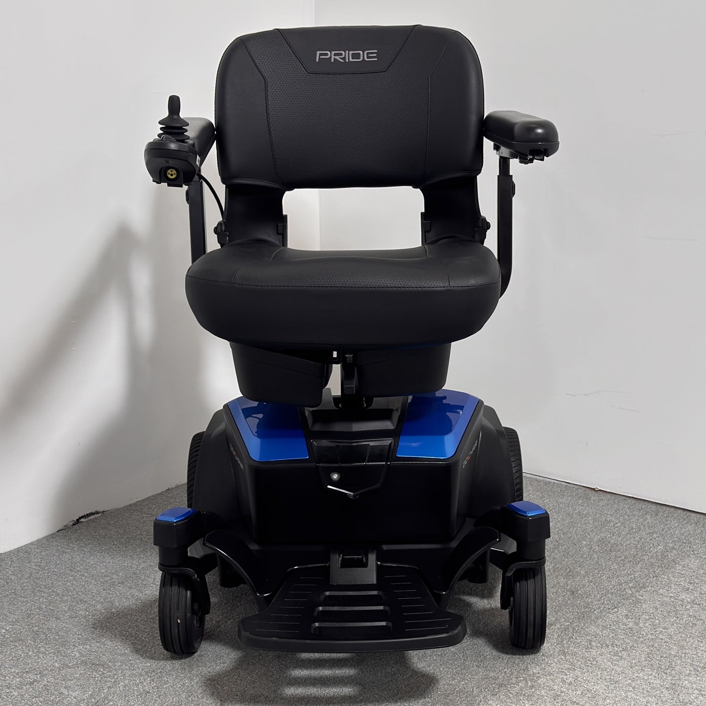 Pride Mobility Revo 2.0