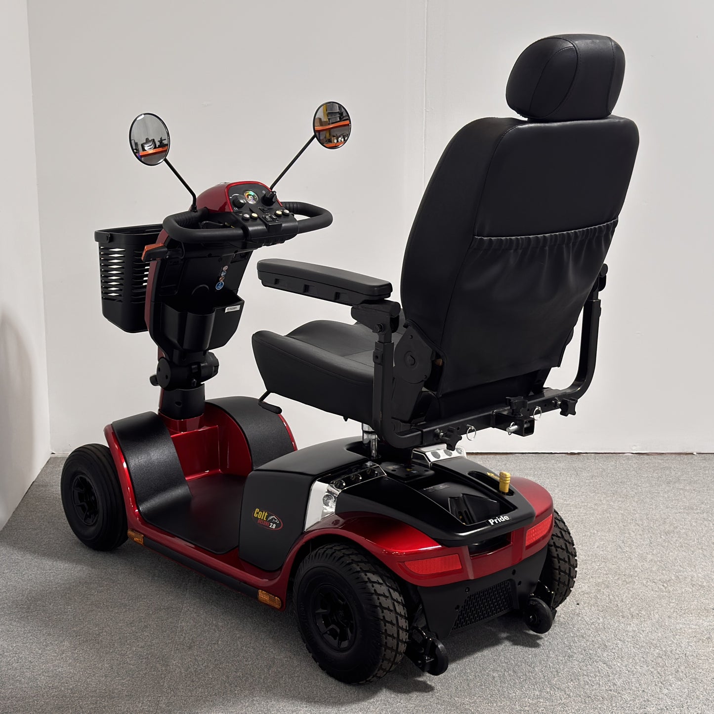 Pride Mobility Colt Deluxe 2.0 (2022)