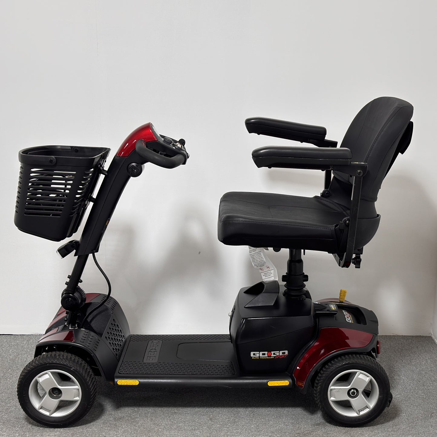 Pride Mobility Go Go Elite Traveller Sport (2022)