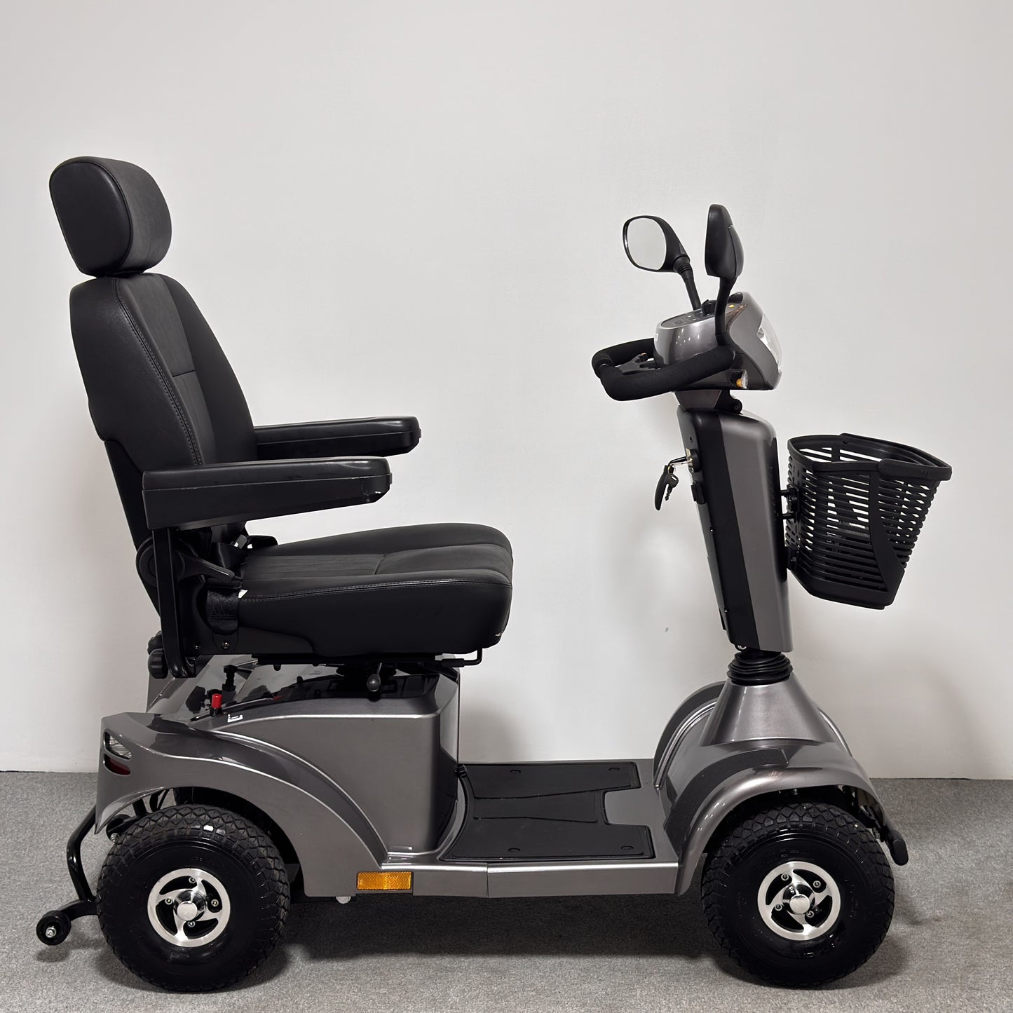 Sunrise Medical STERLING S425 (2024)