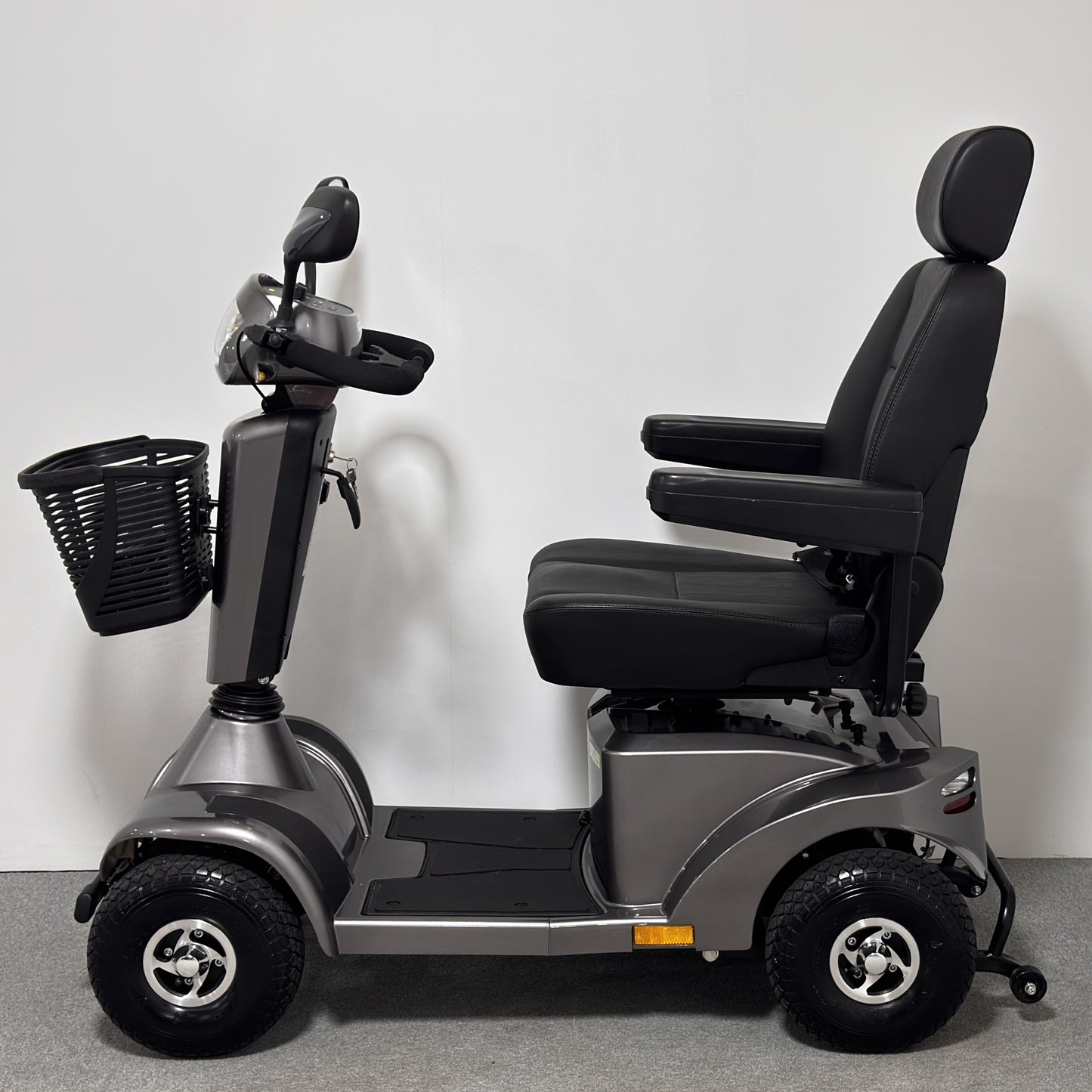 Sunrise Medical STERLING S425 (2024)