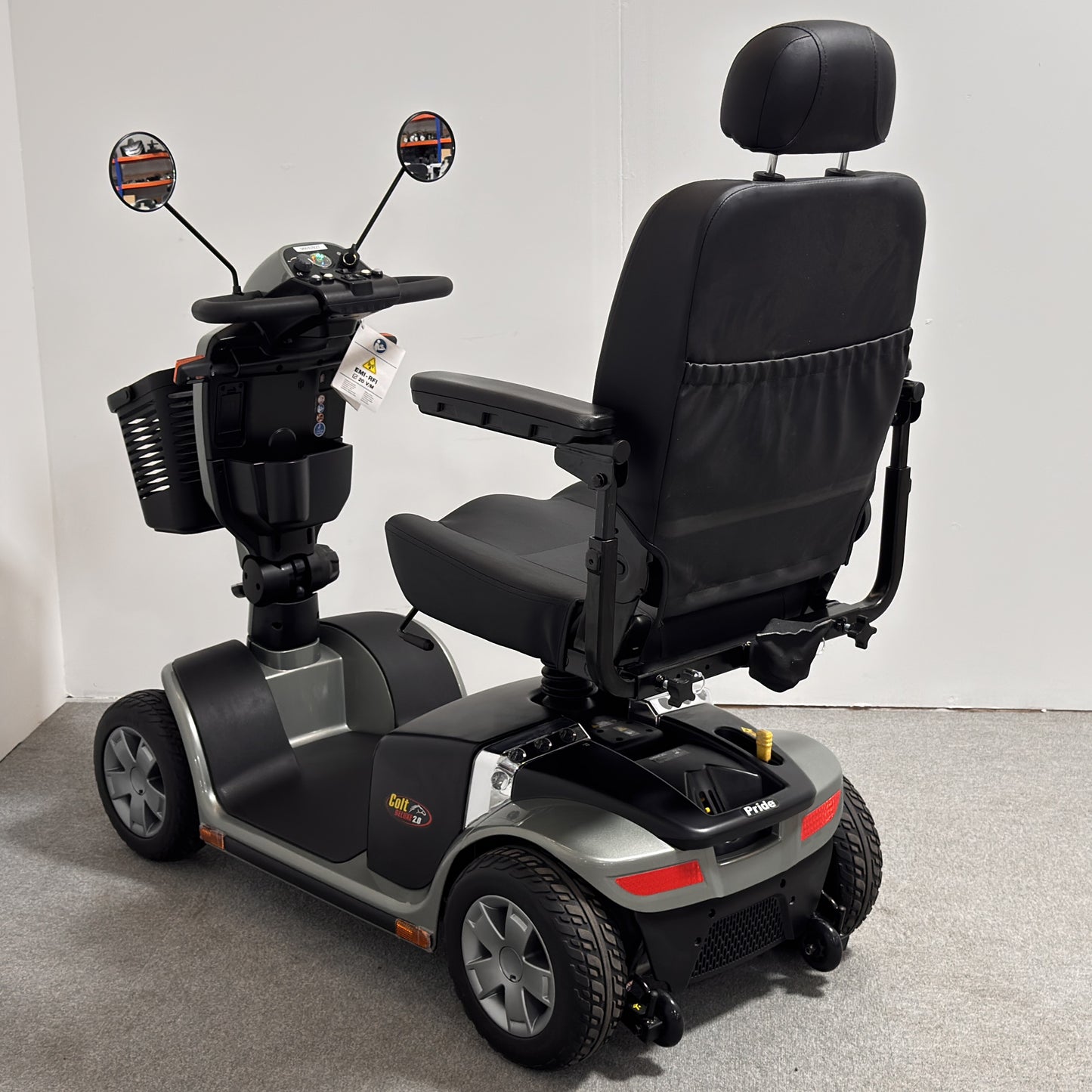 Pride Mobility Colt Deluxe 2.0 (2024)