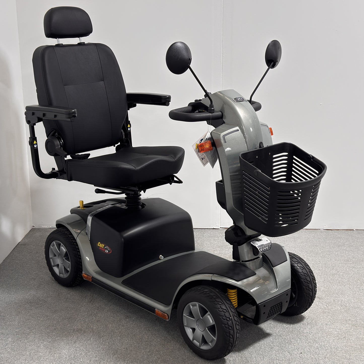 Pride Mobility Colt Deluxe 2.0 (2024)