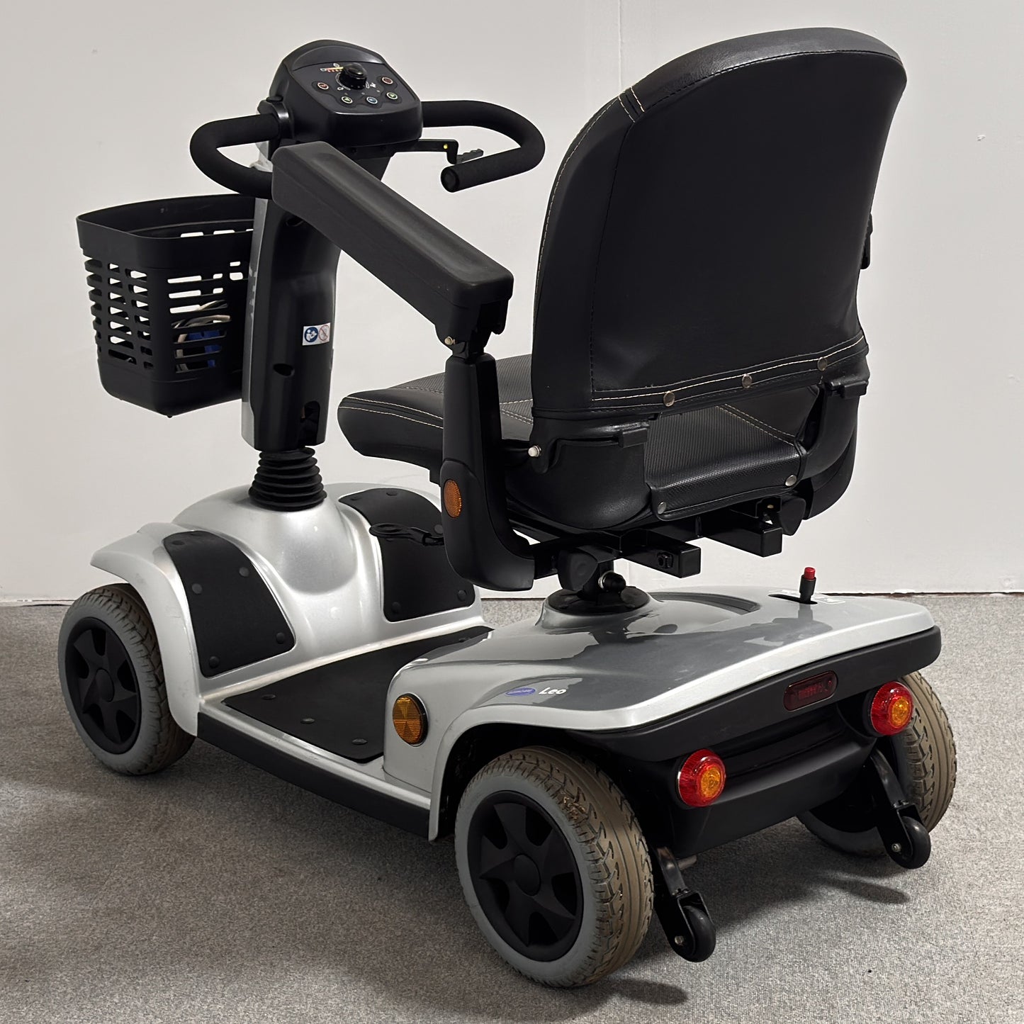Invacare Leo (2022)