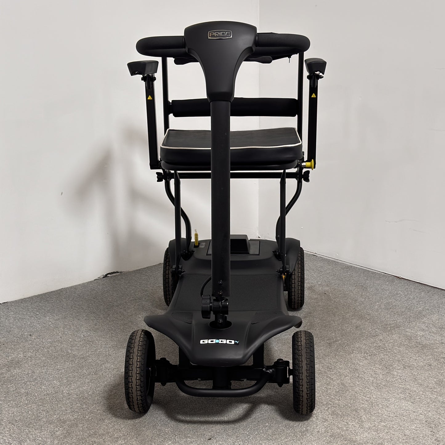 Pride Mobility GoGo Mg2