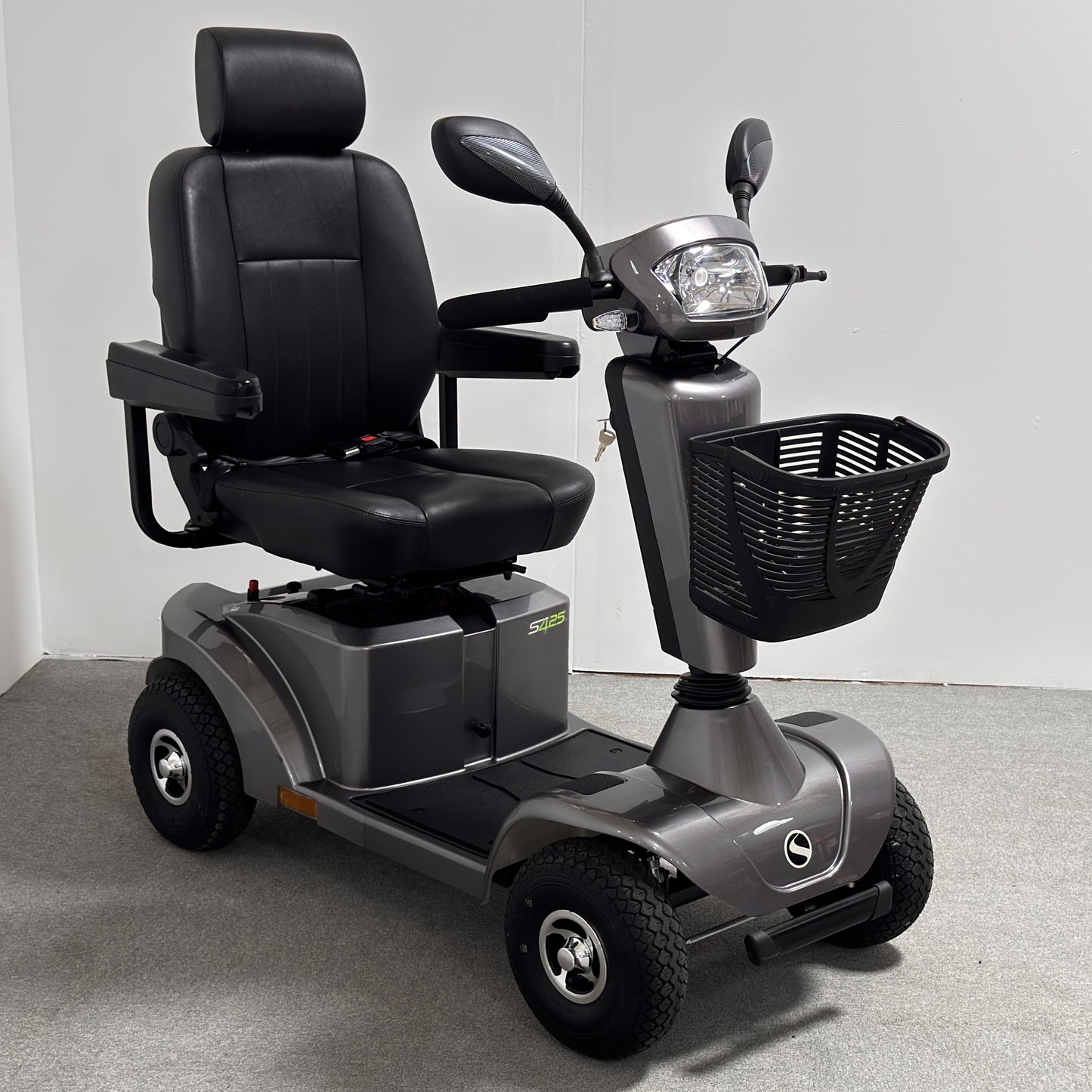 Sunrise Medical STERLING S425 (2023)