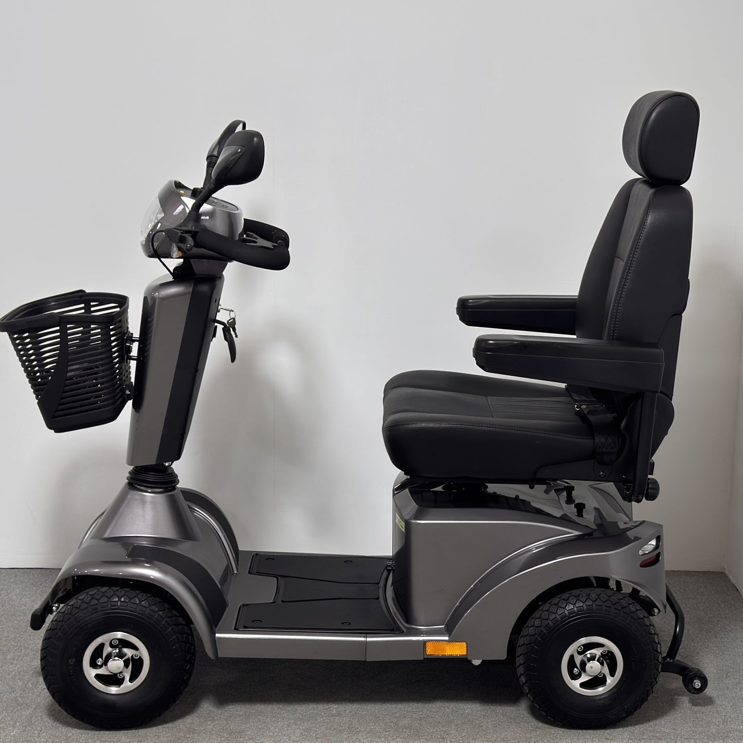 Sunrise Medical STERLING S425 (2023)