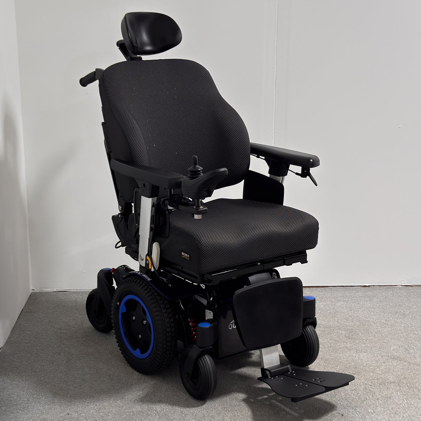 Sunrise Medical QUICKIE Q300 M Mini Sedeo Pro 2025