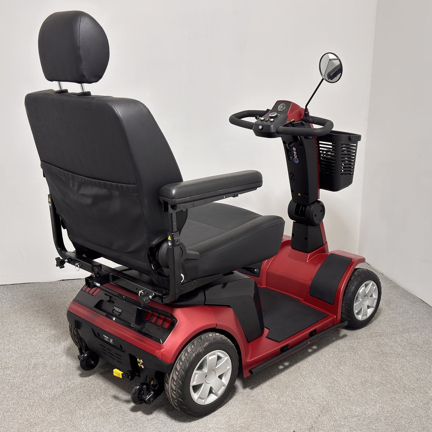Pride Mobility Maxima (2025)