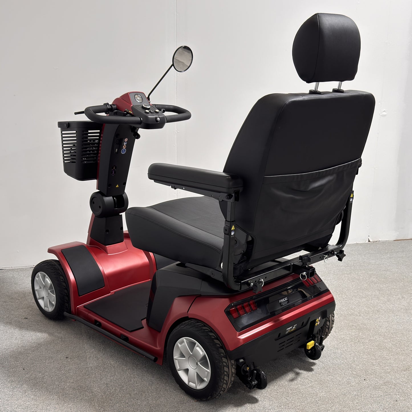 Pride Mobility Maxima (2025)