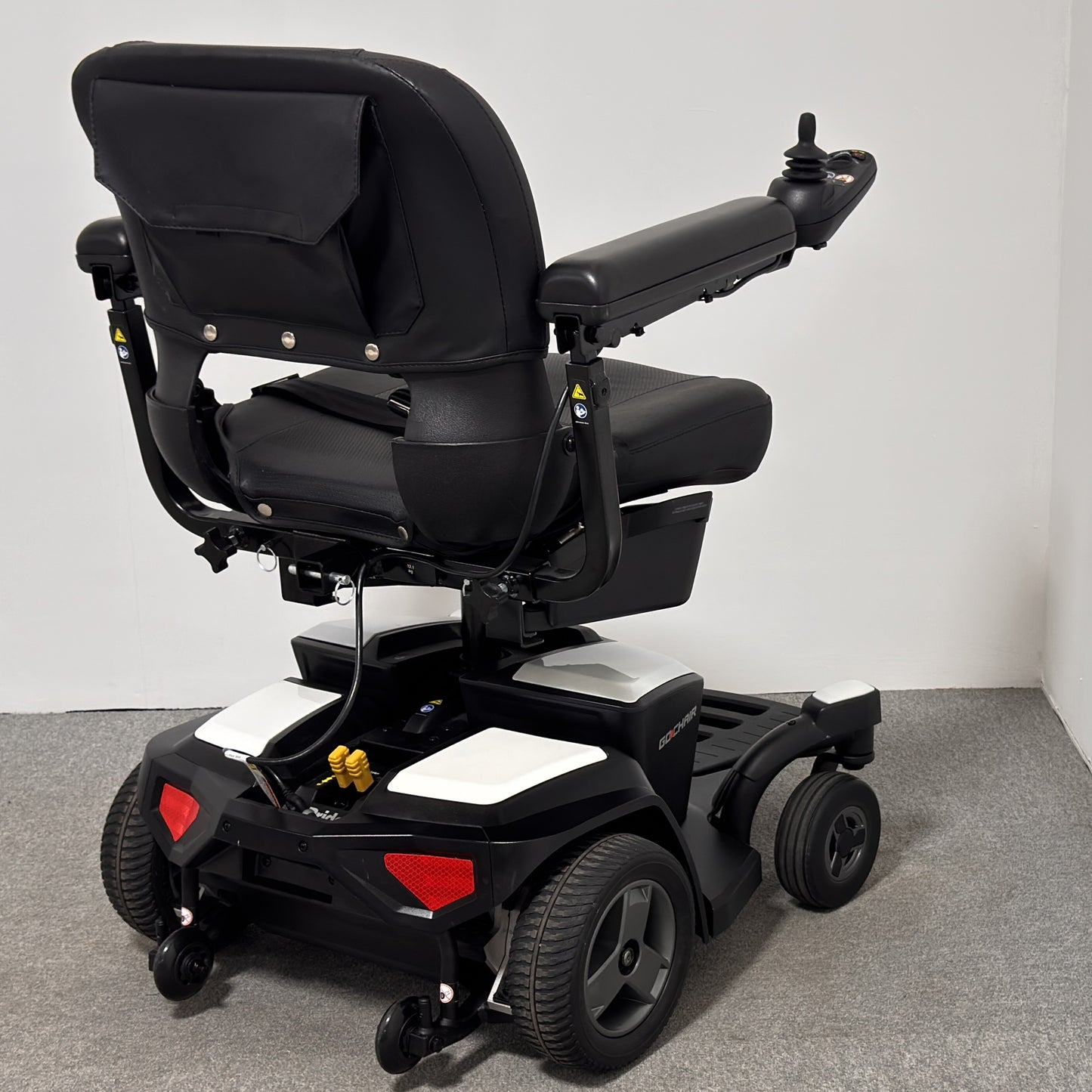 Pride Mobility Go Chair (2024)