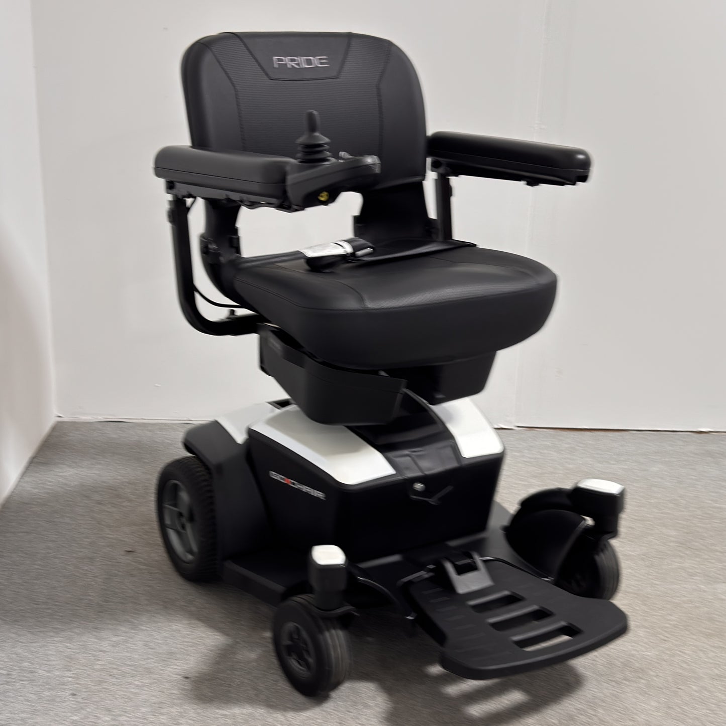 Pride Mobility Go Chair (2024)