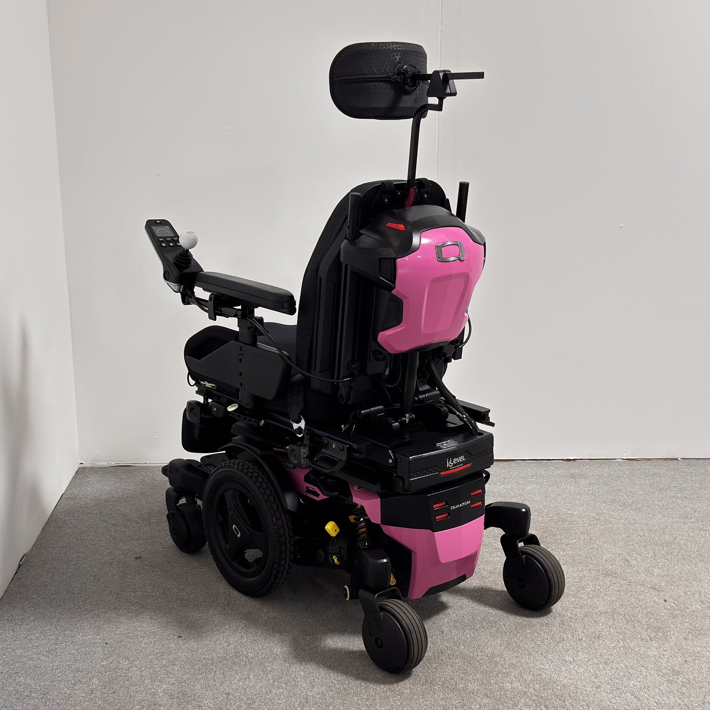 Quantum Rehab Stretto Edge 3 (2024)