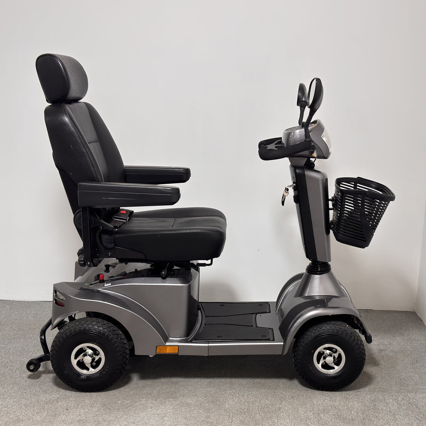 Sunrise Medical STERLING S425 (2023)