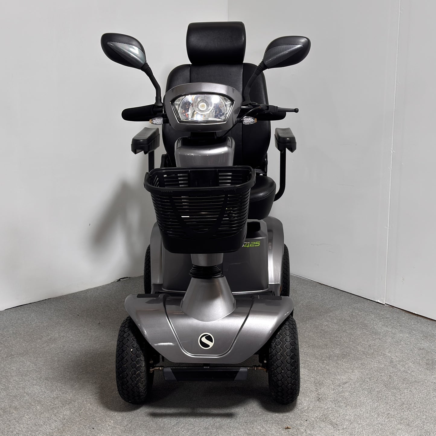 Sunrise Medical STERLING S425 (2023)
