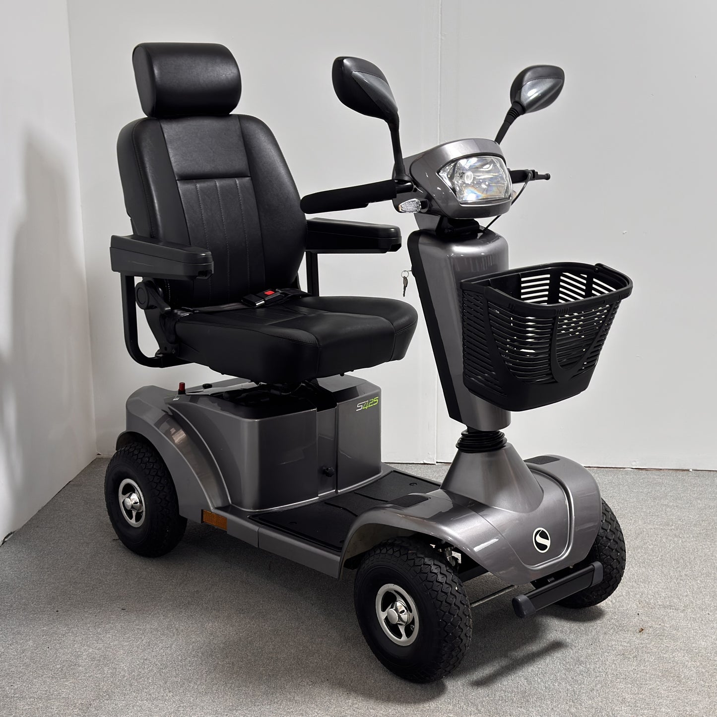 Sunrise Medical STERLING S425 (2023)