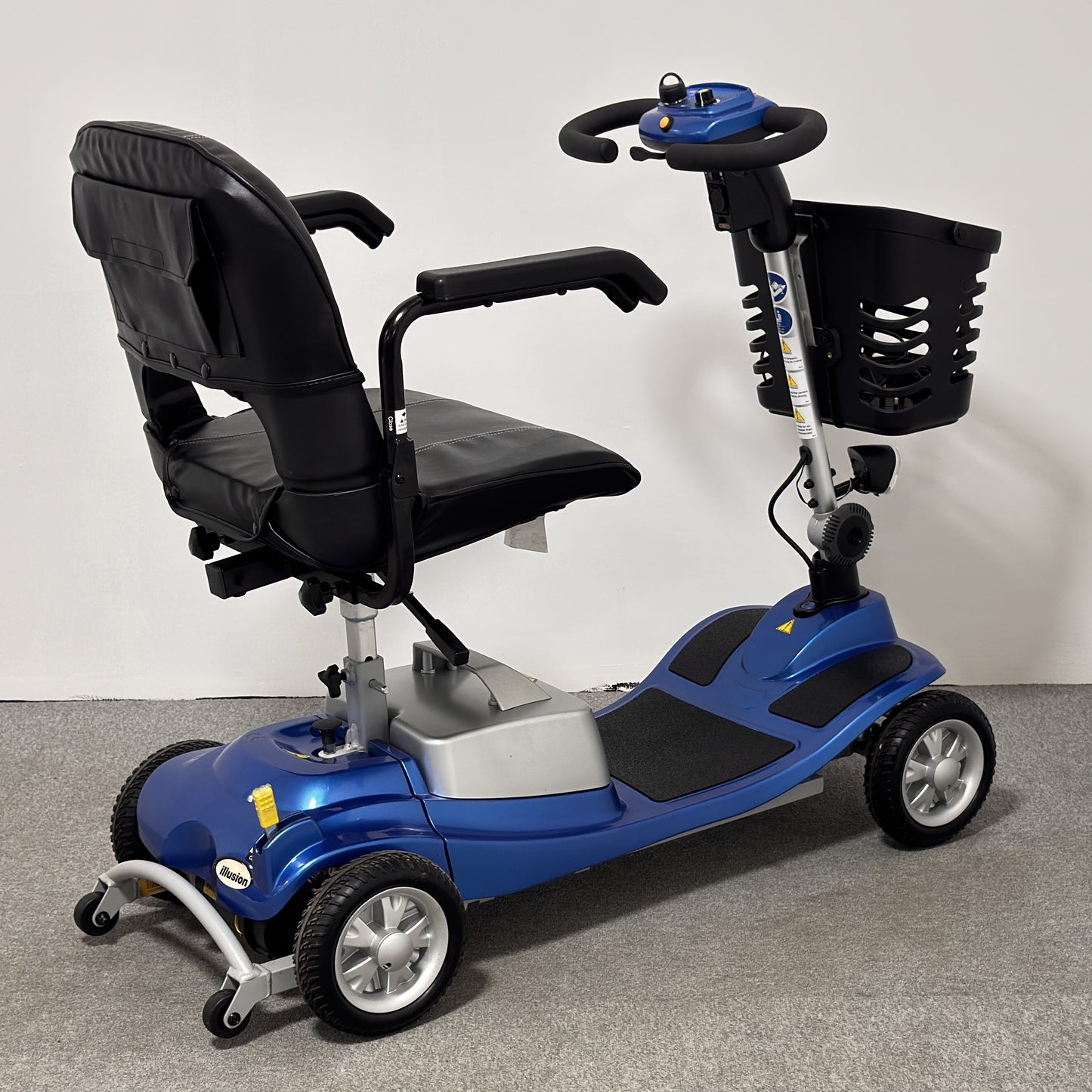 Komfi Rider Illusion (2025)