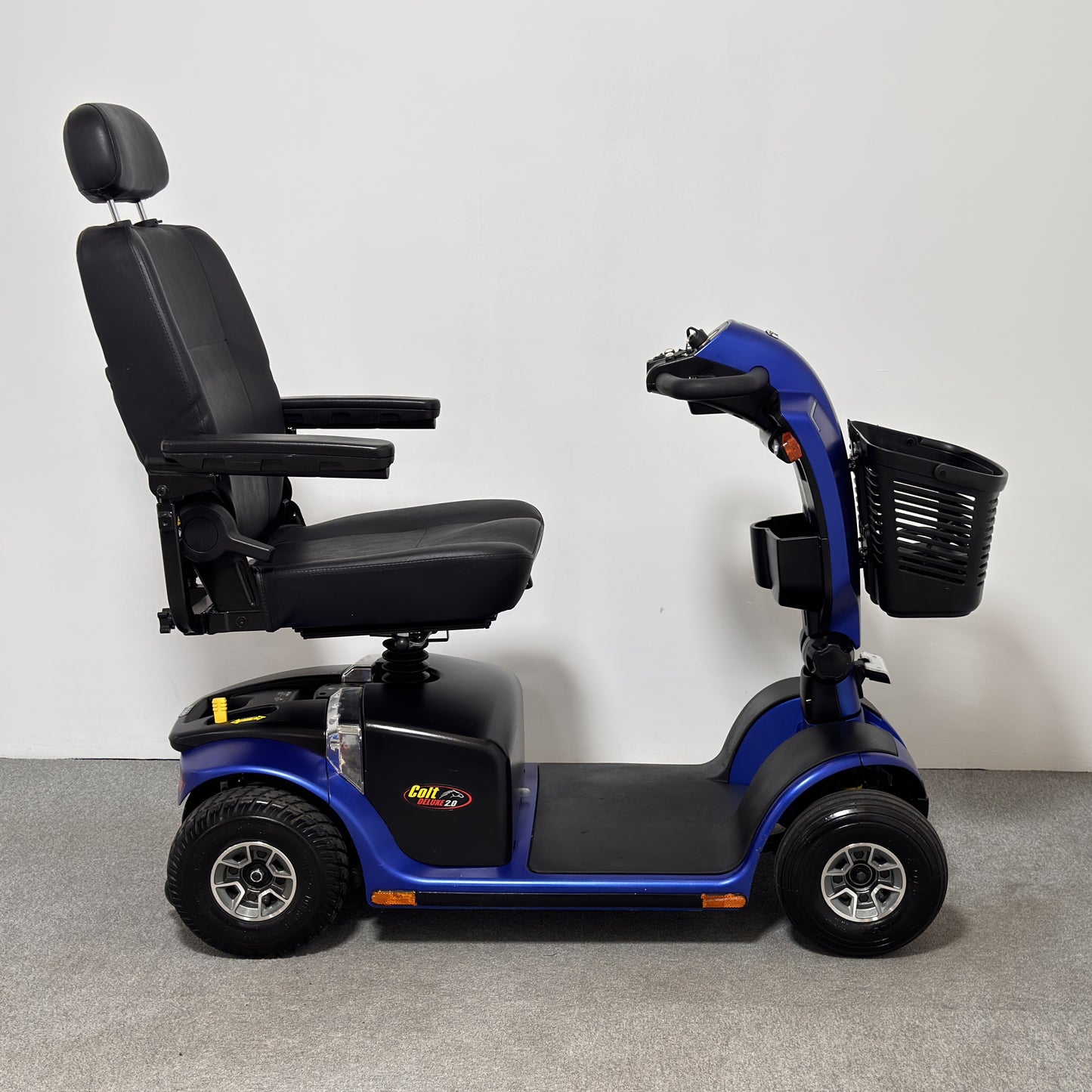 Pride Mobility Colt Deluxe 2.0 (2025)