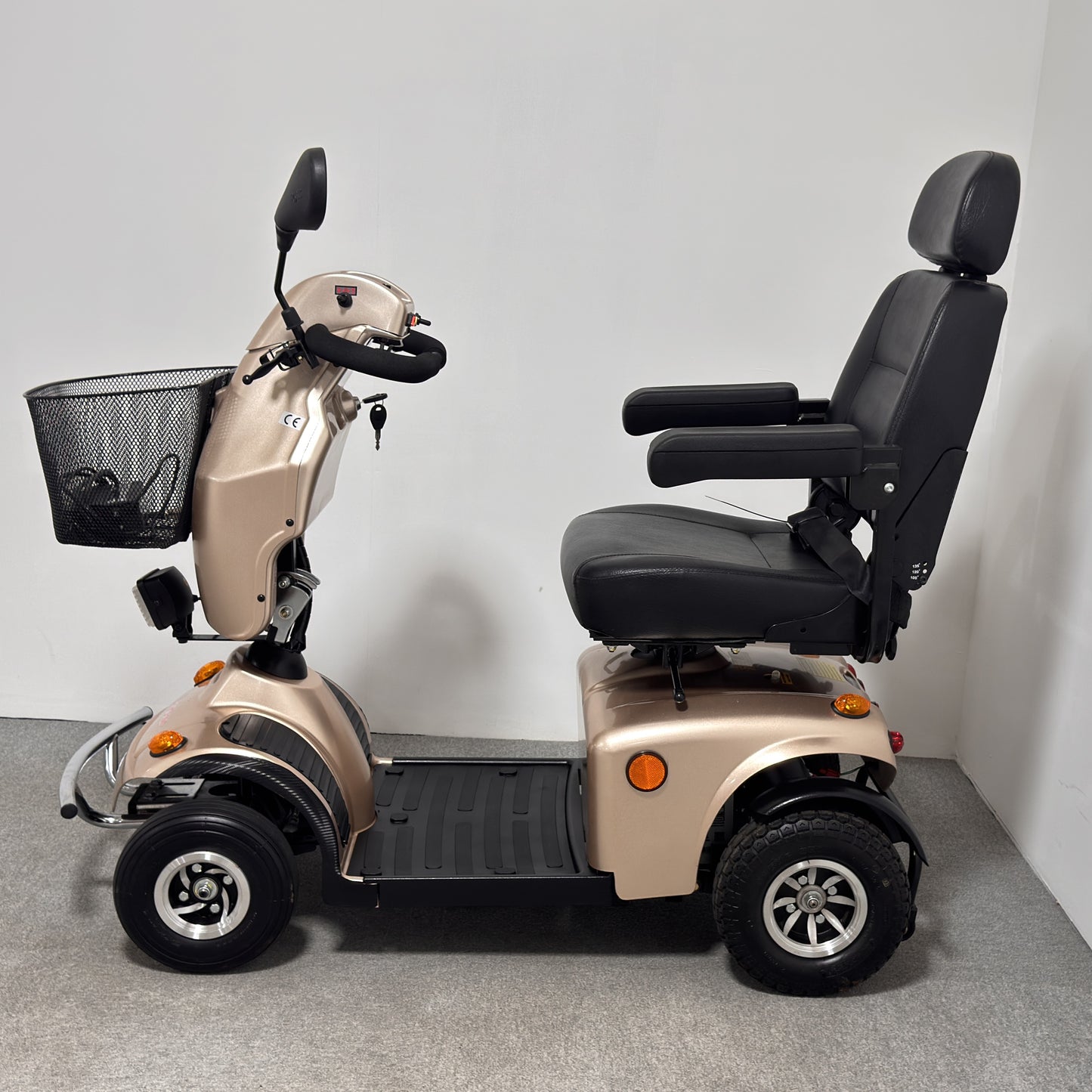 Freerider Mayfair 8 Deluxe (2021)