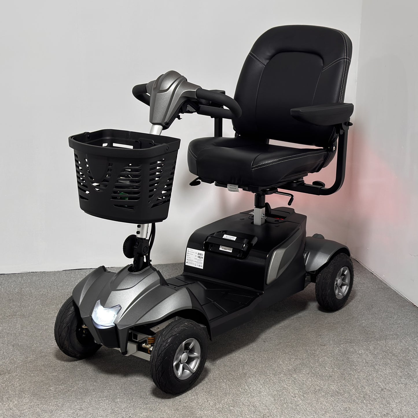 Motion Healthcare Aura (2025)
