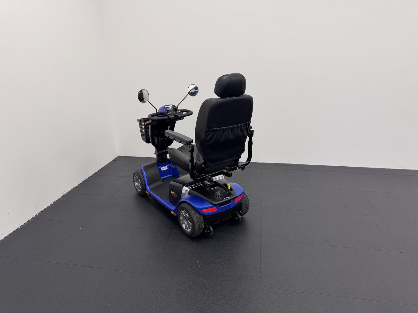 Pride Mobility Colt Deluxe 2.0 Ocean Blue (2021)