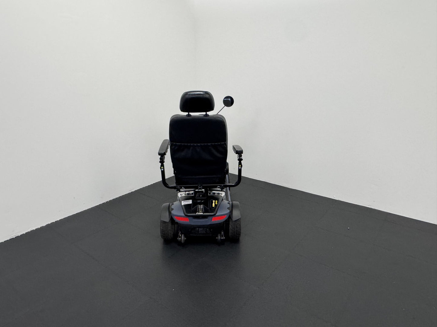Pride Mobility Colt Sport 2.0 Gunmetal Grey (2023)