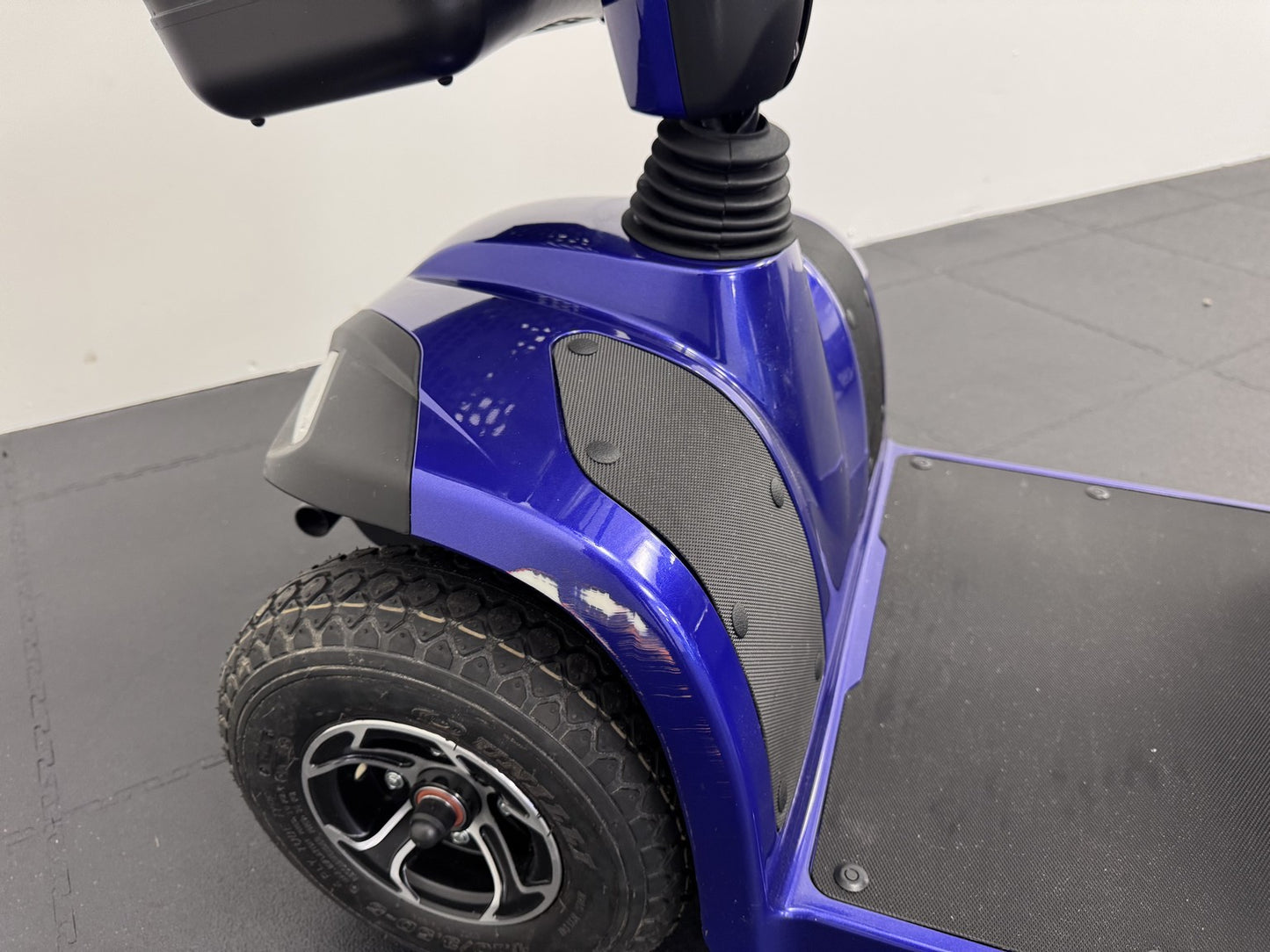 Komfi Rider Phoenix Blue Solid 50Ah (2024)