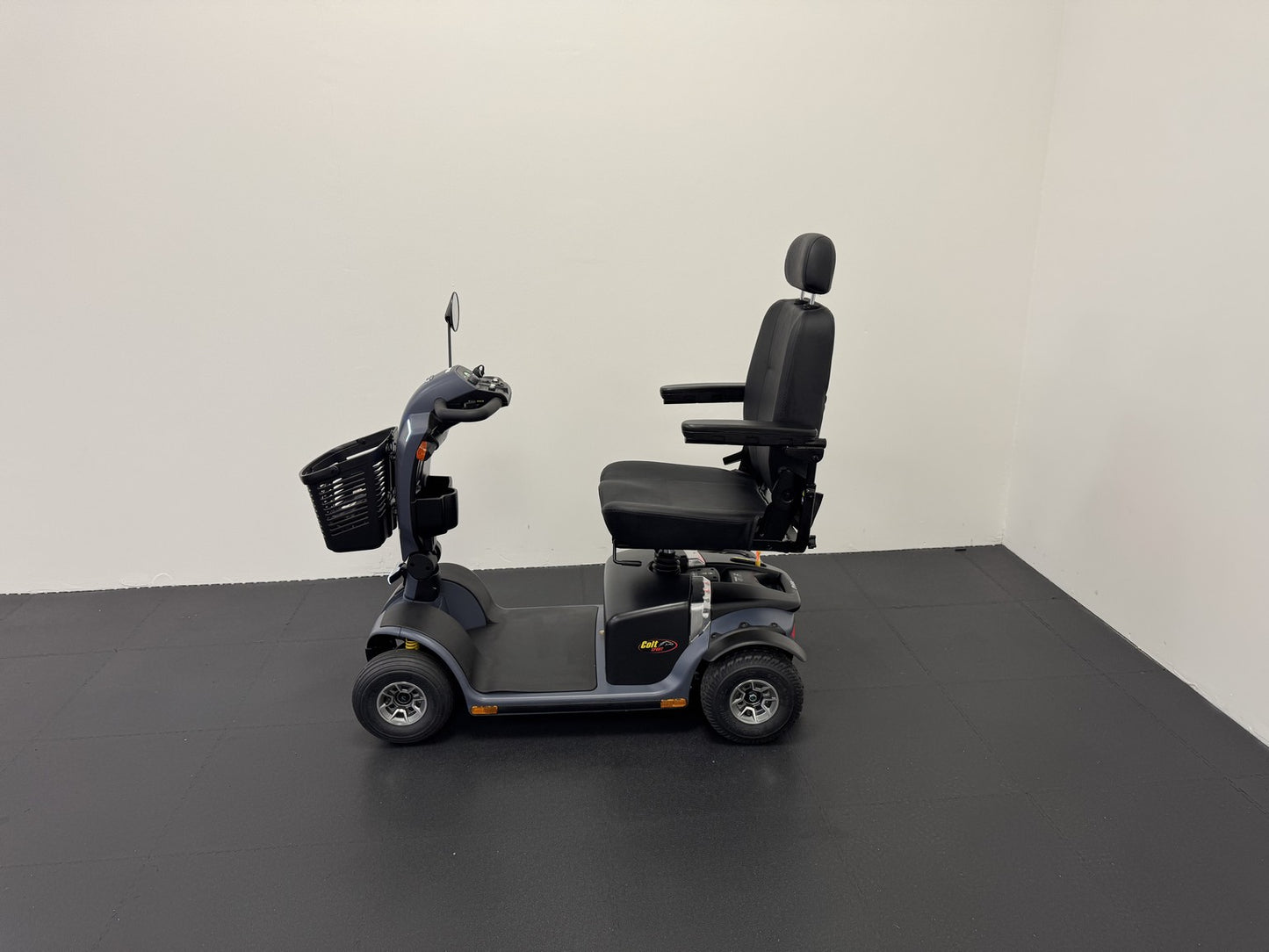 Pride Mobility Colt Sport 2.0 Smoke Grey (2024)